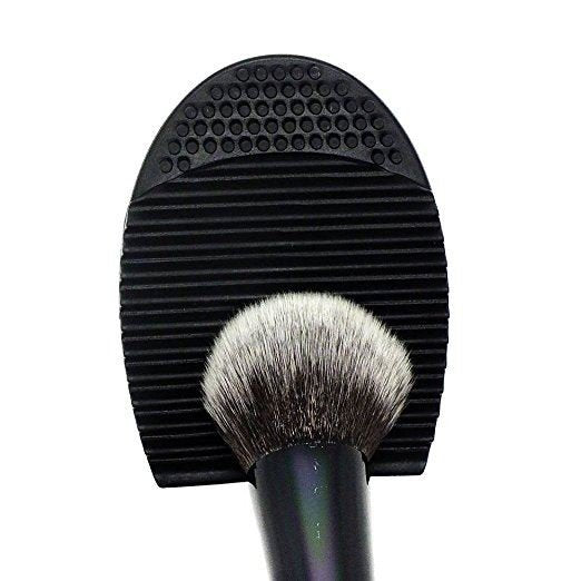 Brushegg – Reinigung von Make-up-Pinseln/Pinseln – | Fashiongirl