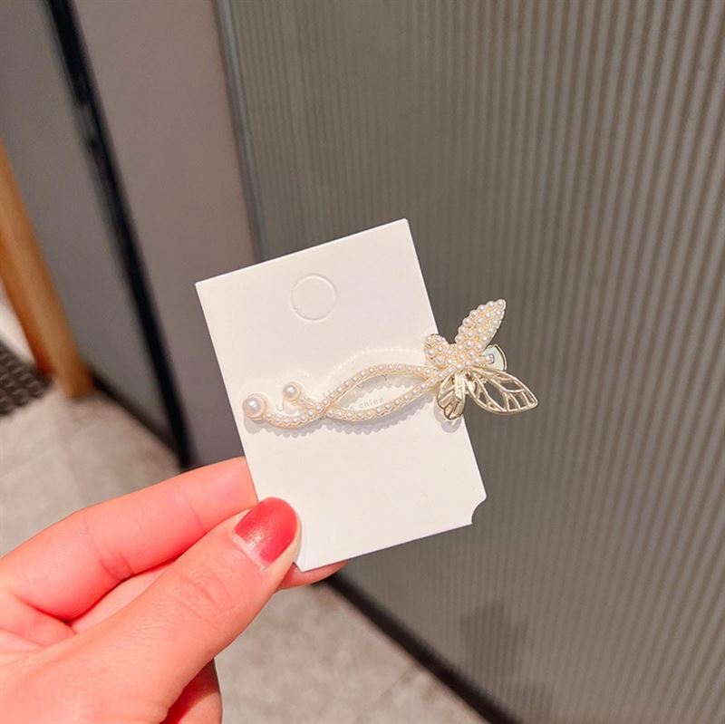 Chris Rubin Kimana Hair Claw - Pearl - Hair Accessories | Fashiongirl