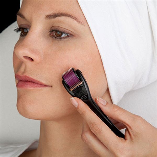 Dermaroller 540 Nadeln mit Titannadeln 0,3 mm für das Gesicht – | Fashiongirl