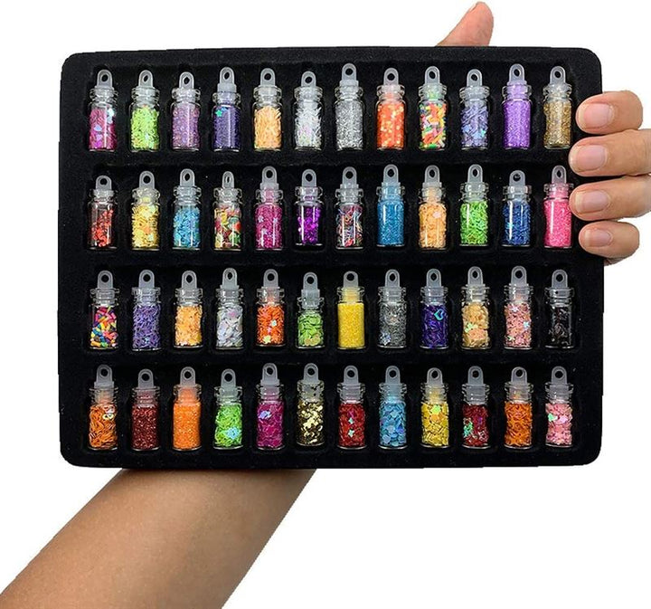 Nageldekoration / Nageldekorationsset für die Maniküre mit Perlen, Pailletten, Glitzer und Diamanten – 48 Flaschen – | Fashiongirl