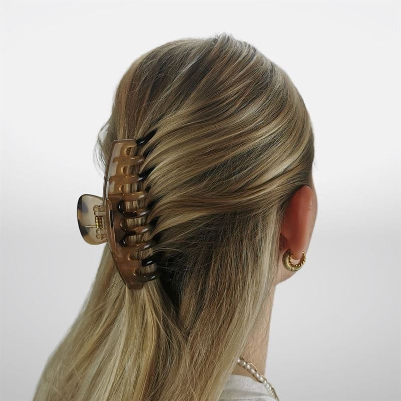 SOHO Kana Hair Claw - Light Tortoise - Hair Accessories