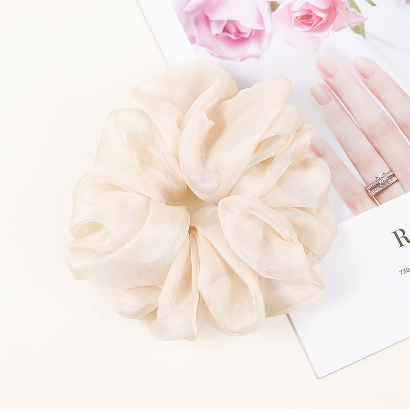 SOHO Keeya Scrunchie – Beige – Haaraccessoires