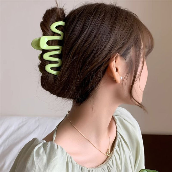 SOHO Malik Hair Claw – Grün – Haaraccessoires