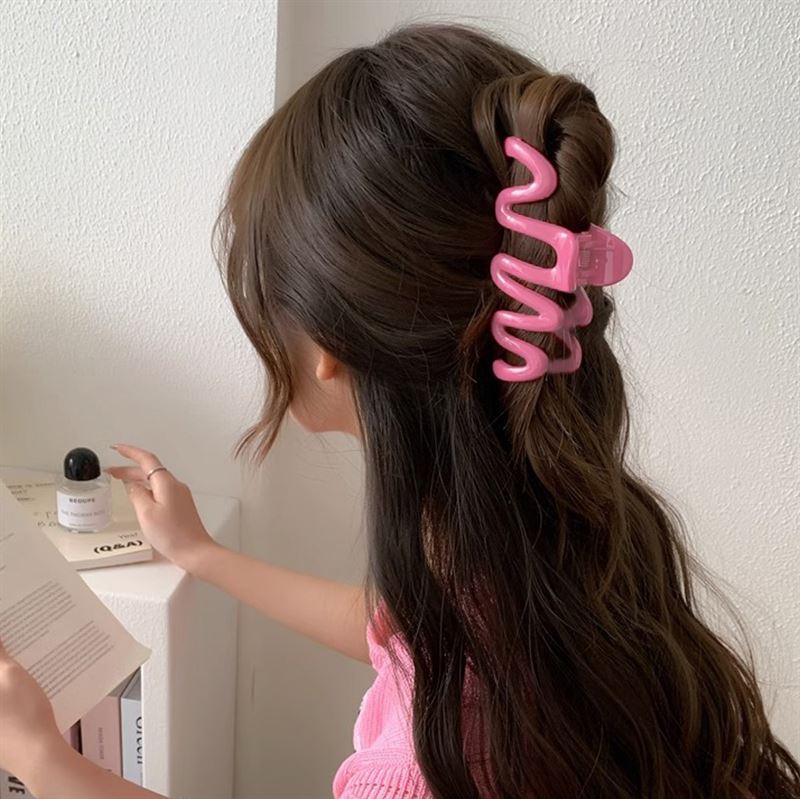 SOHO Malik Hair Claw – Pink – Haaraccessoires