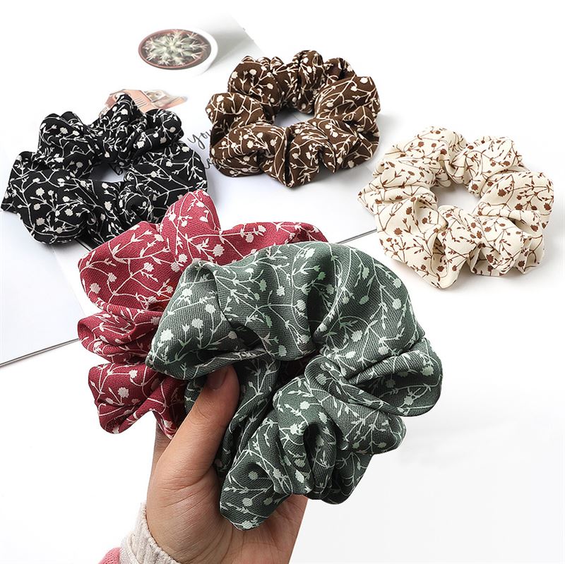 SOHO Ries Scrunchie – Schwarz – Haaraccessoires
