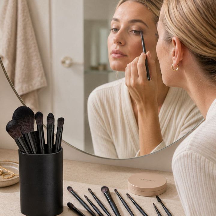 Technique PRO Raven Makeup Brush Set - 18 Professional Brushes - Brush sets - Technique PRO