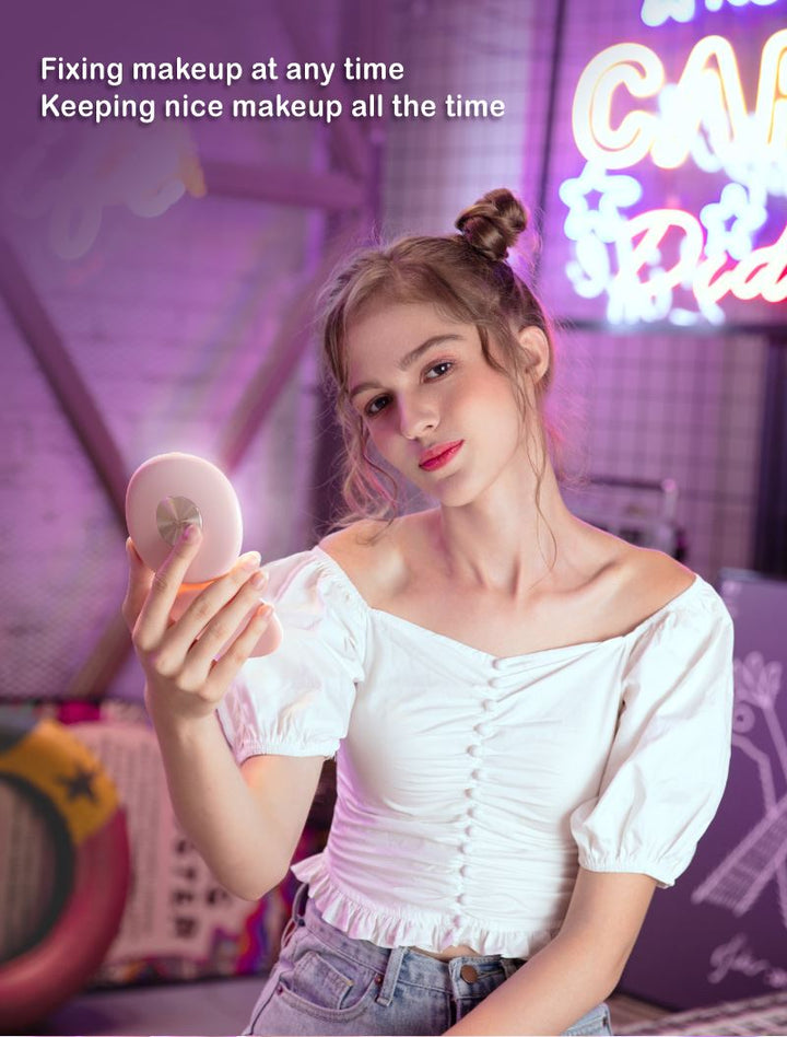 UNIQ Kompakter doppelseitiger Reisekosmetikspiegel mit LED (5-fache Vergrößerung) – Rose – | Fashiongirl