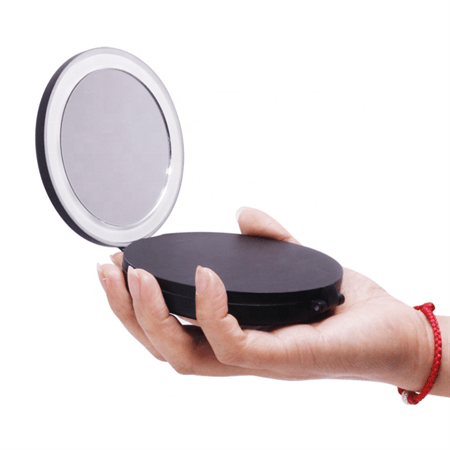 UNIQ Tri - fold Compact Travel Mirror with LED (5x and 10x magnification) - Black - | Fashiongirl